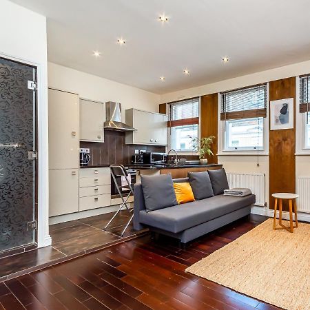 Pass The Keys West End Apartment Near Tottenham Court Road ลอนดอน ภายนอก รูปภาพ