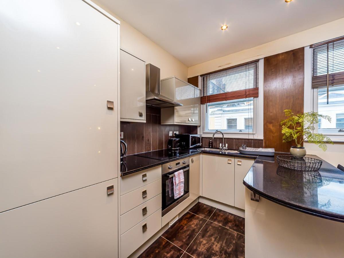 Pass The Keys West End Apartment Near Tottenham Court Road ลอนดอน ภายนอก รูปภาพ