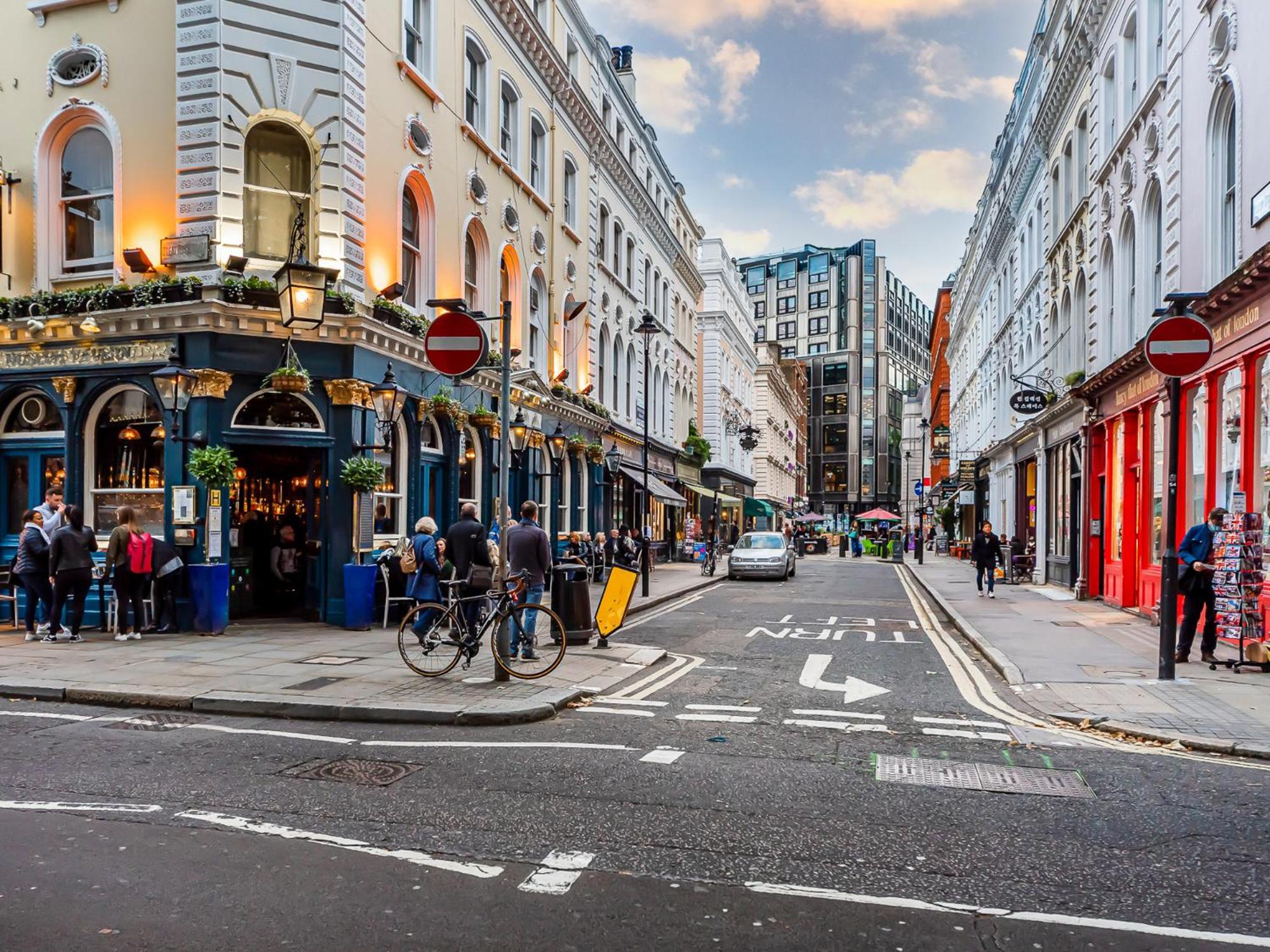 Pass The Keys West End Apartment Near Tottenham Court Road ลอนดอน ภายนอก รูปภาพ